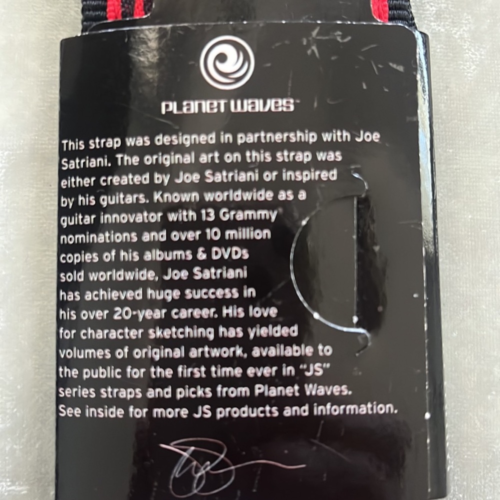 Joe Santriani designed guitar strap. 50mm. Ideal for guitar/bass guitar. - Picture 5 of 6